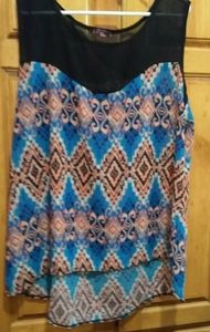 Hi-low sleeveless top